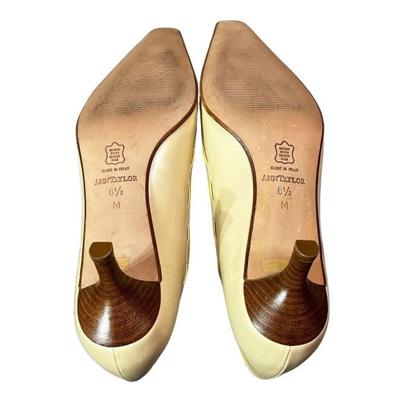 Ann taylor Laced Topline & Bow Vamp Snipped Toe Kitten Heel Pumps Nude Leather - Picture 5 of 9